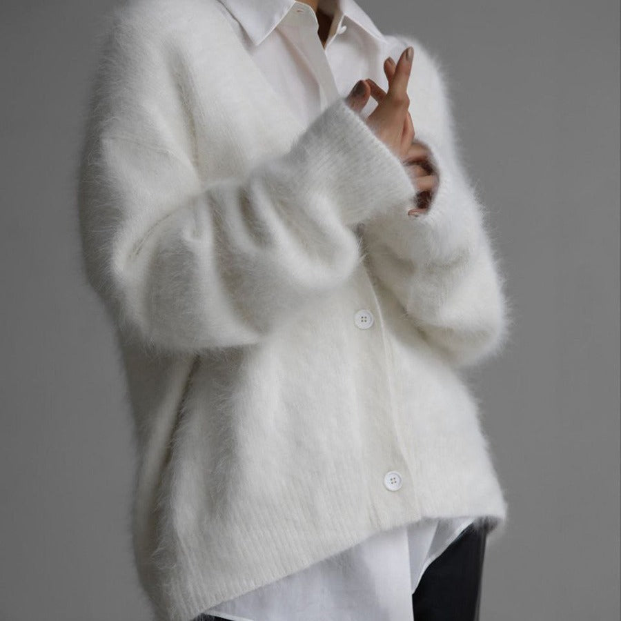 Perlinia Cardigan à Col V, look élégant