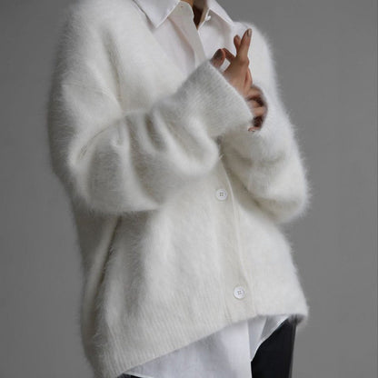 Perlinia Cardigan à Col V, look élégant