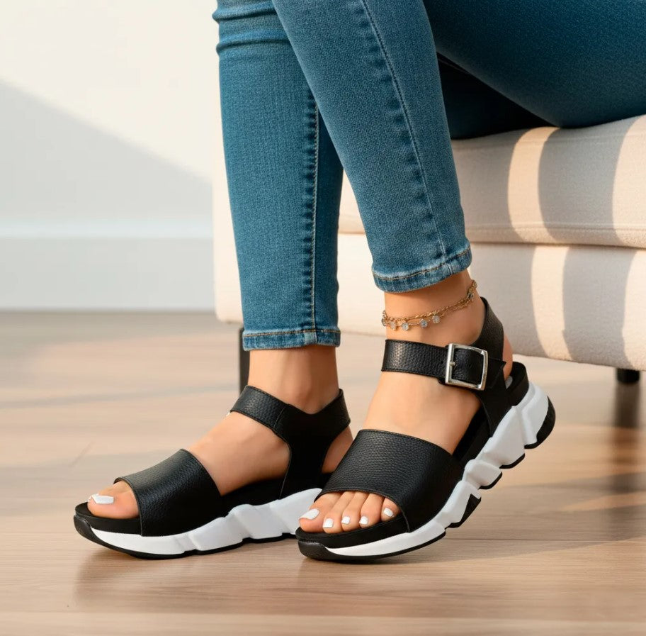 Sandales en cuir synthétique à bout ouvert